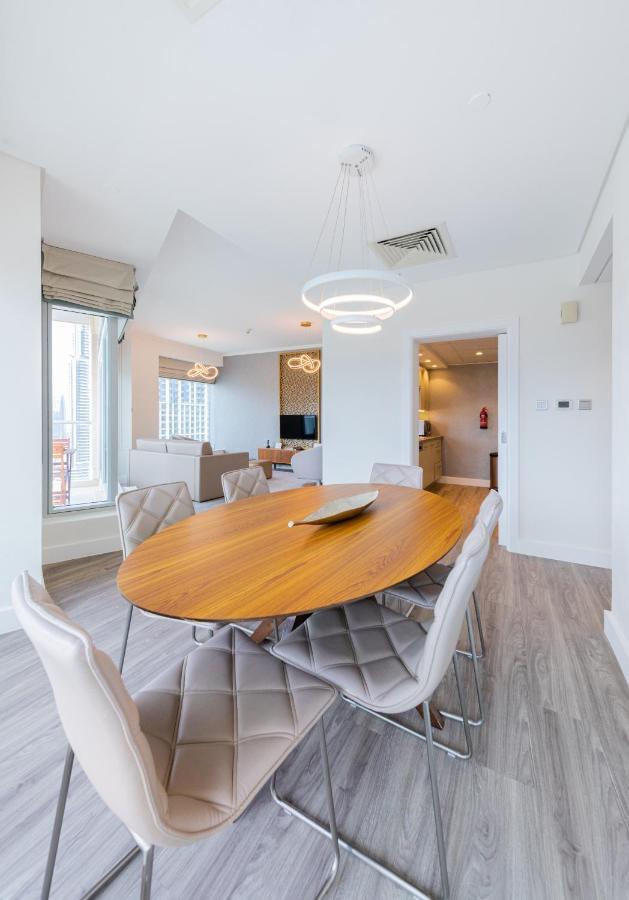 Appartamento Boutique Living - Burj Views - Renovated Dubai